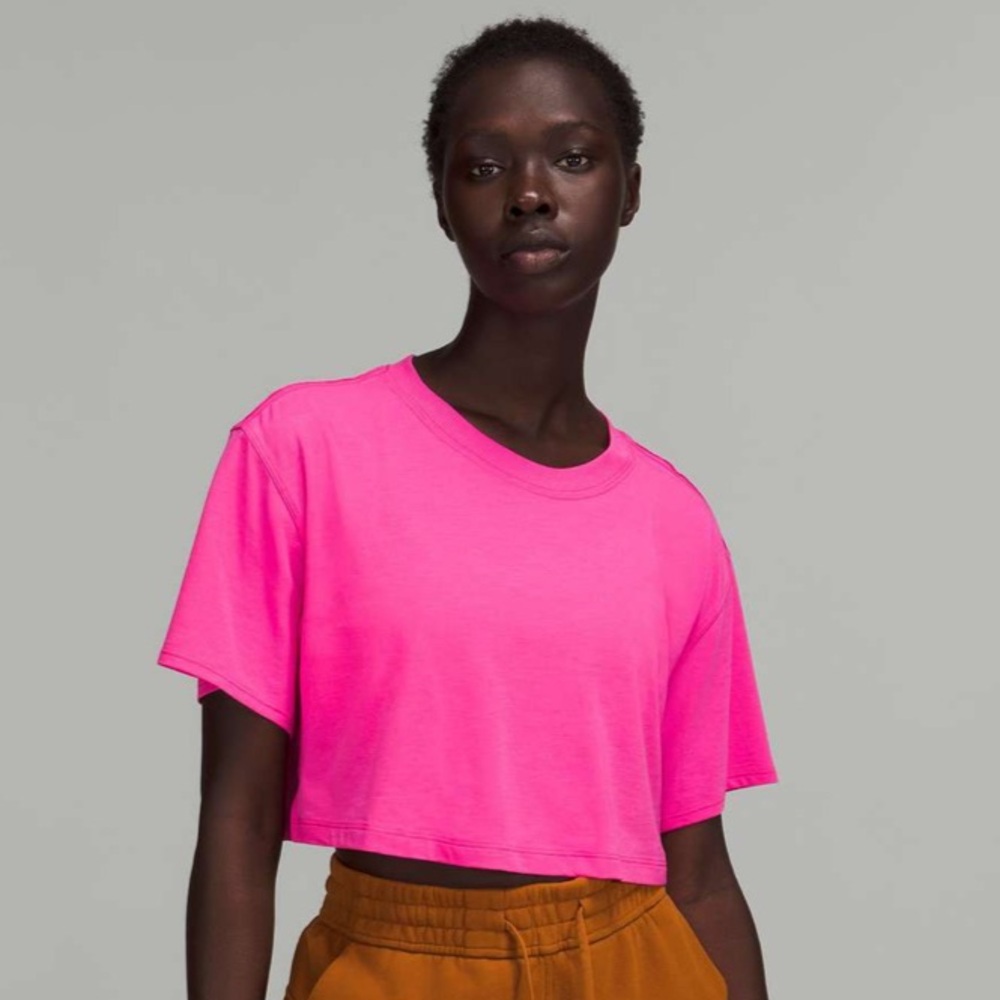 🔥NWT LULULEMON All Yours Crop Tee SONIC PINK 8